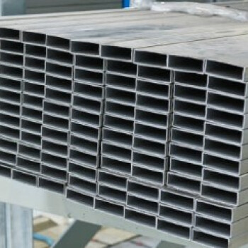 KA 4 B2B - Kształtownik prostokąt 70x20x1,2 L=6mb