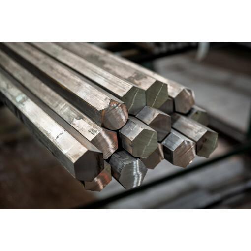 Sześciokąt 32 ciągniony h11 L=3mb #1
